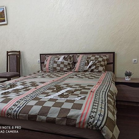 Apartmán Квартира В Самом Центре Wi-Fi Černovice Exteriér fotografie