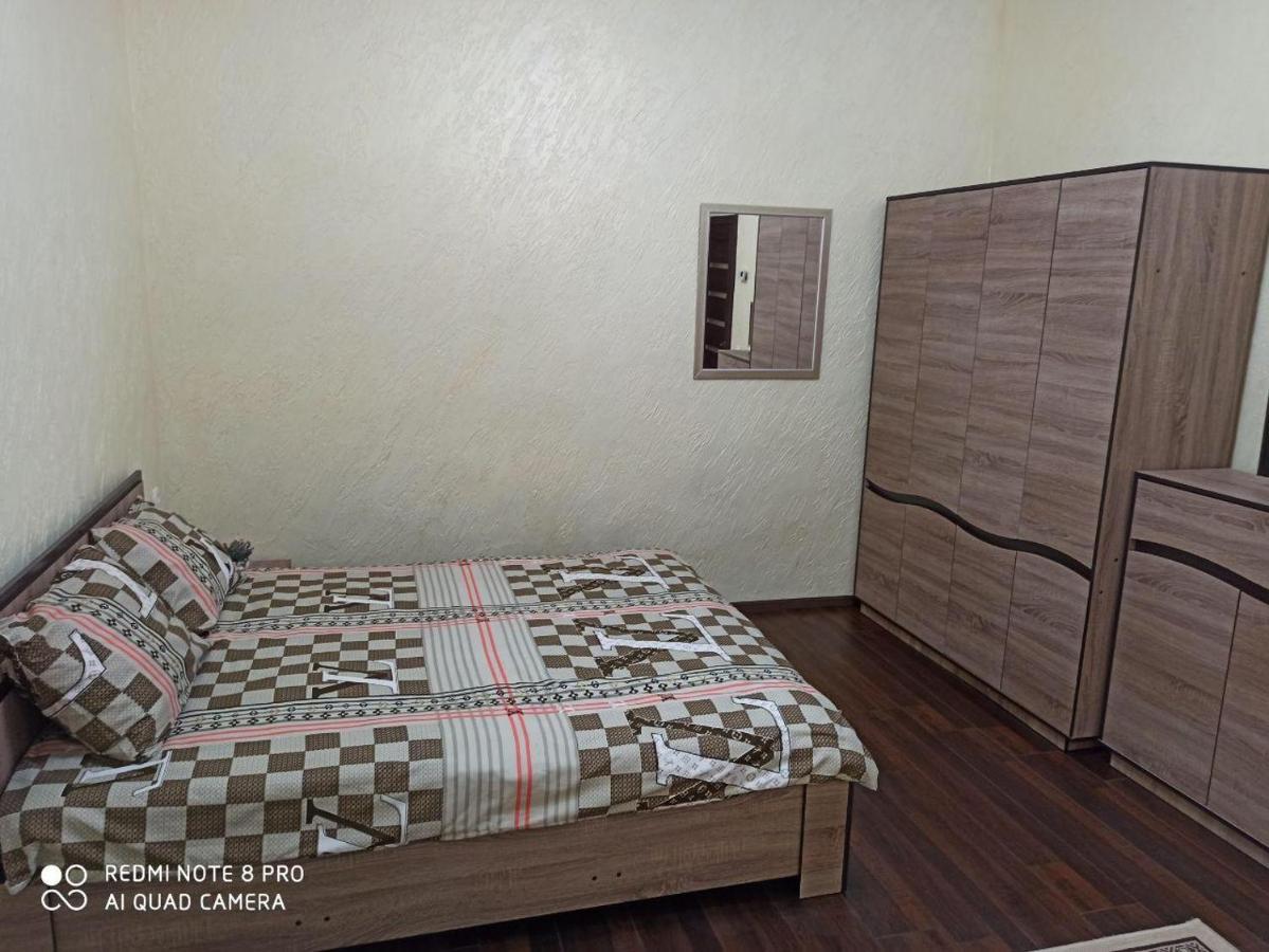 Apartmán Квартира В Самом Центре Wi-Fi Černovice Exteriér fotografie